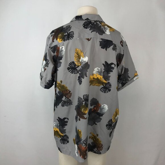 COLUMBIA - MEN'S XL - GRAY FLORAL SHORT SLEEVE BUTTON UP SHIRT - Picture 3 of 5